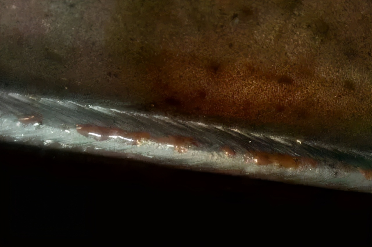 激光焊和二保焊的三大缺陷,二保焊角度不正确造成内部缺陷