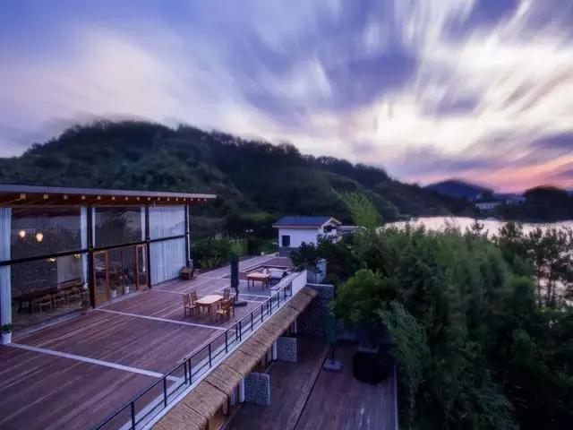 40岁大叔钓鱼,40岁大叔买下一座岛