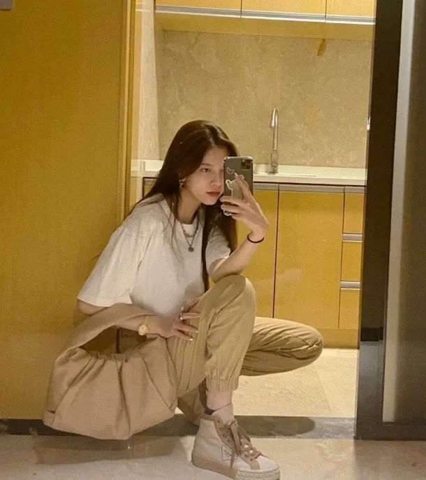 今年流行的帆布鞋品牌,今年流行的帆布鞋颜色学生