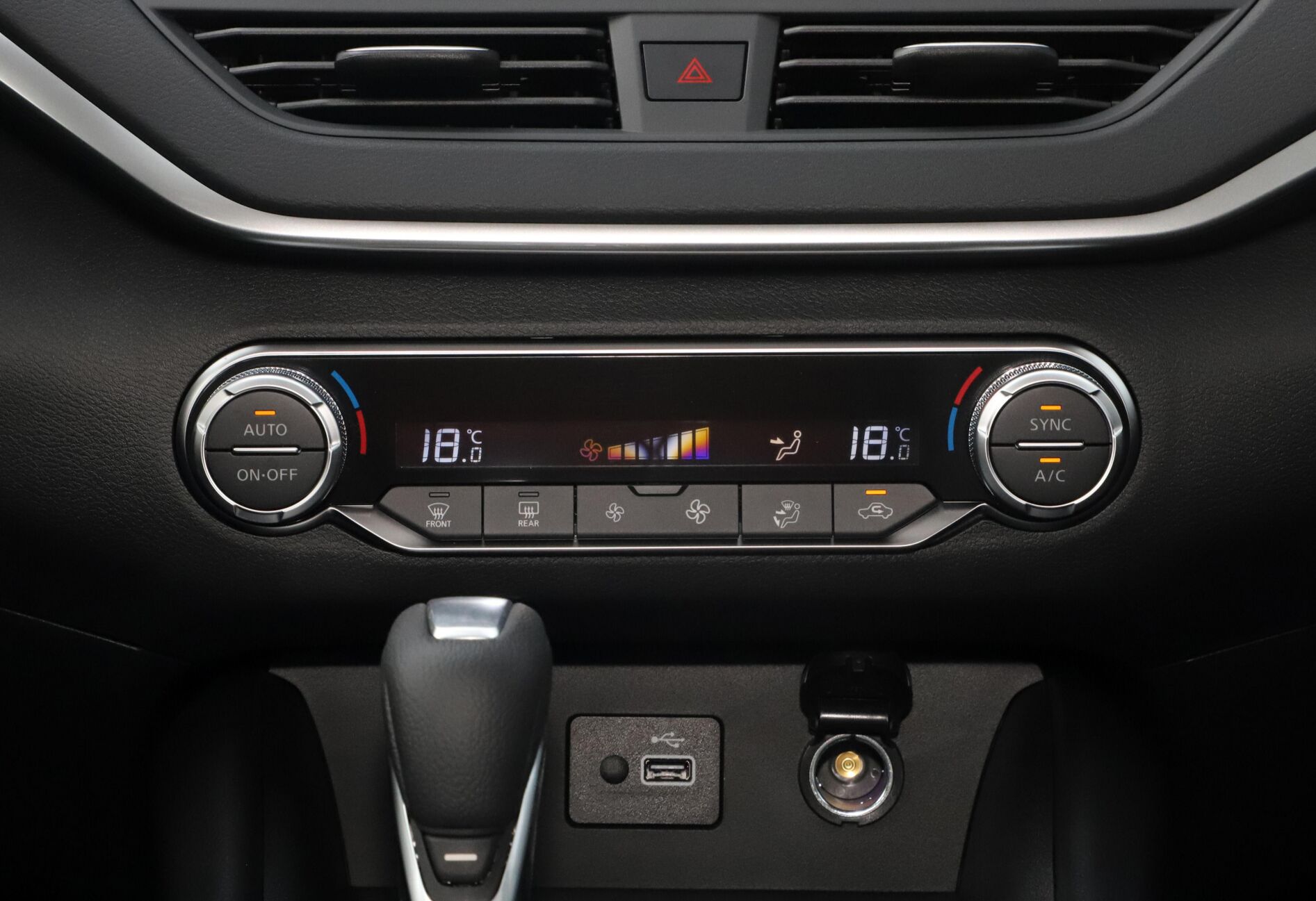 天籁2.0自吸和2.0t驾驶感受,后段加速能力强的车