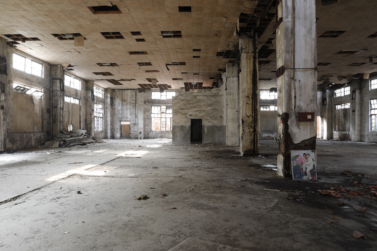 武汉轻型汽车制造厂,武汉特种车制造厂