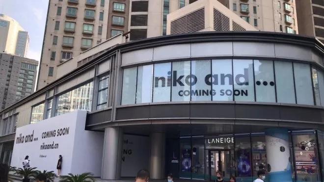 vans亚洲最高等级店,vanstx淮海店铺