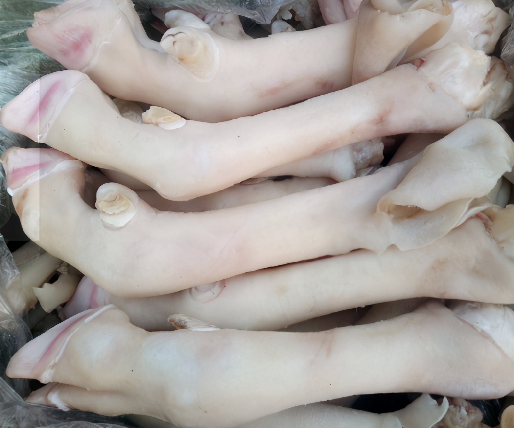 羊肉哪块部位的肉好又便宜,买羊肉买哪个部位炖着吃最好吃