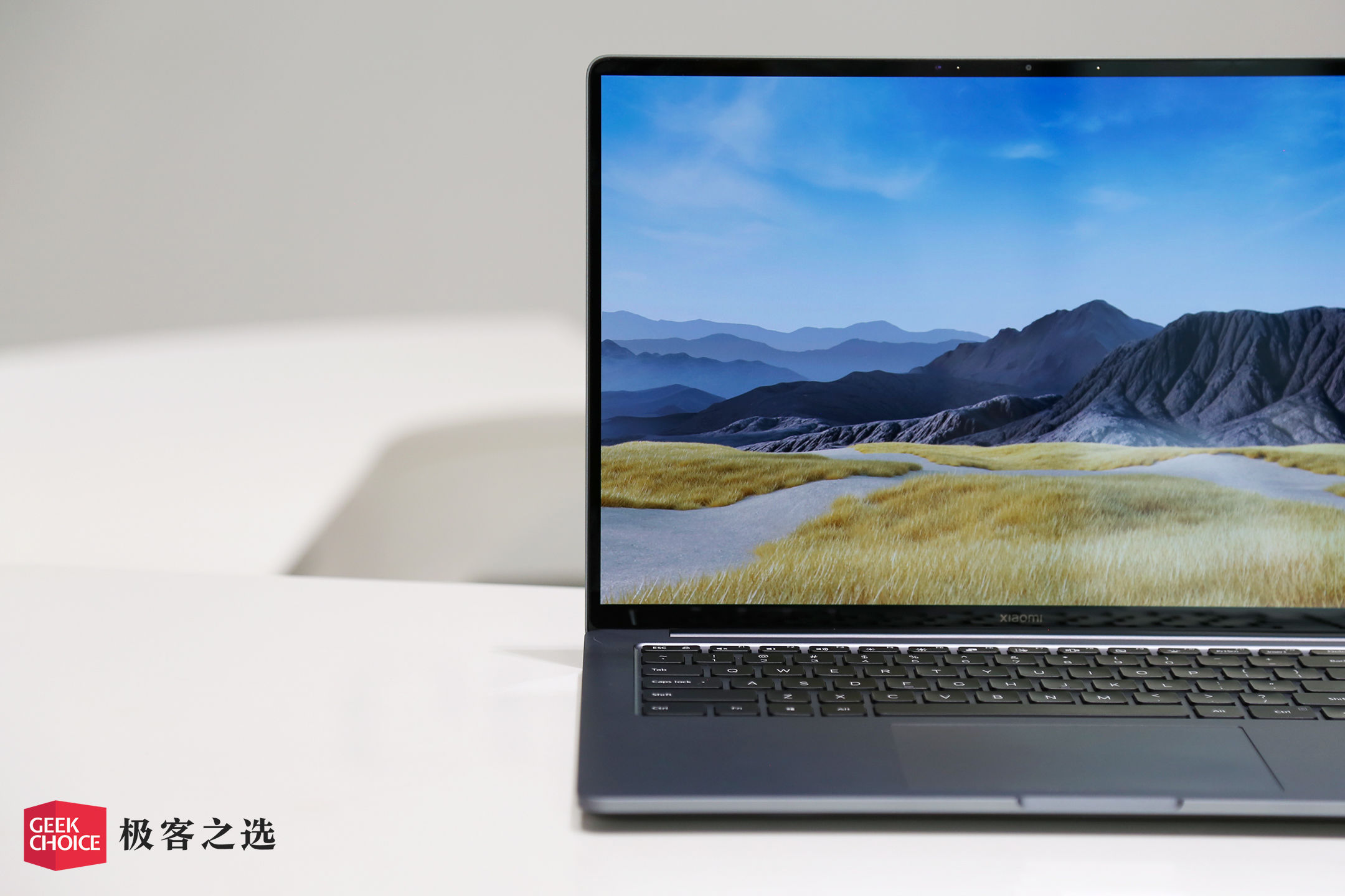 小米笔记本Pro评测：6499元的OLED笔记本，你想过吗？