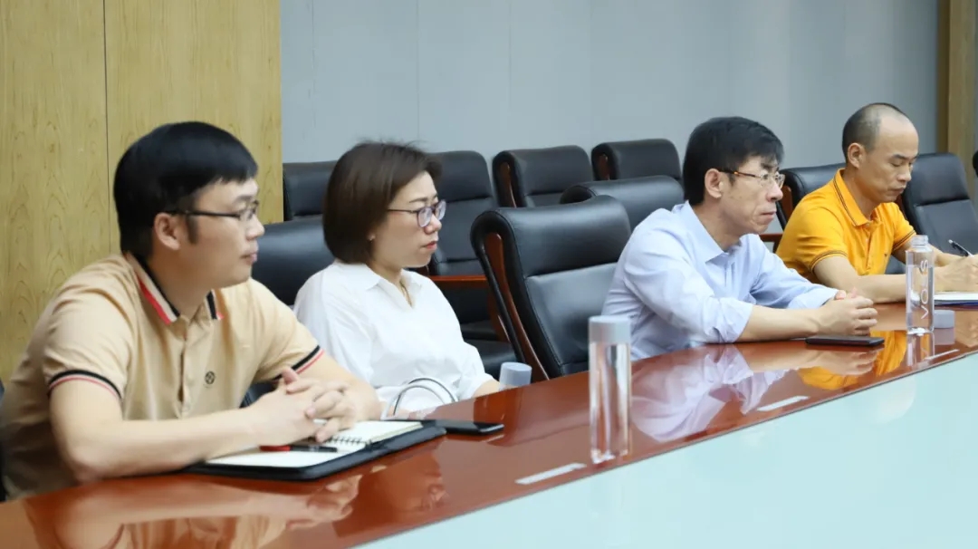 欢迎德国诺托（ROTO）中国总经理杨建辉一行莅临亿合门窗参观