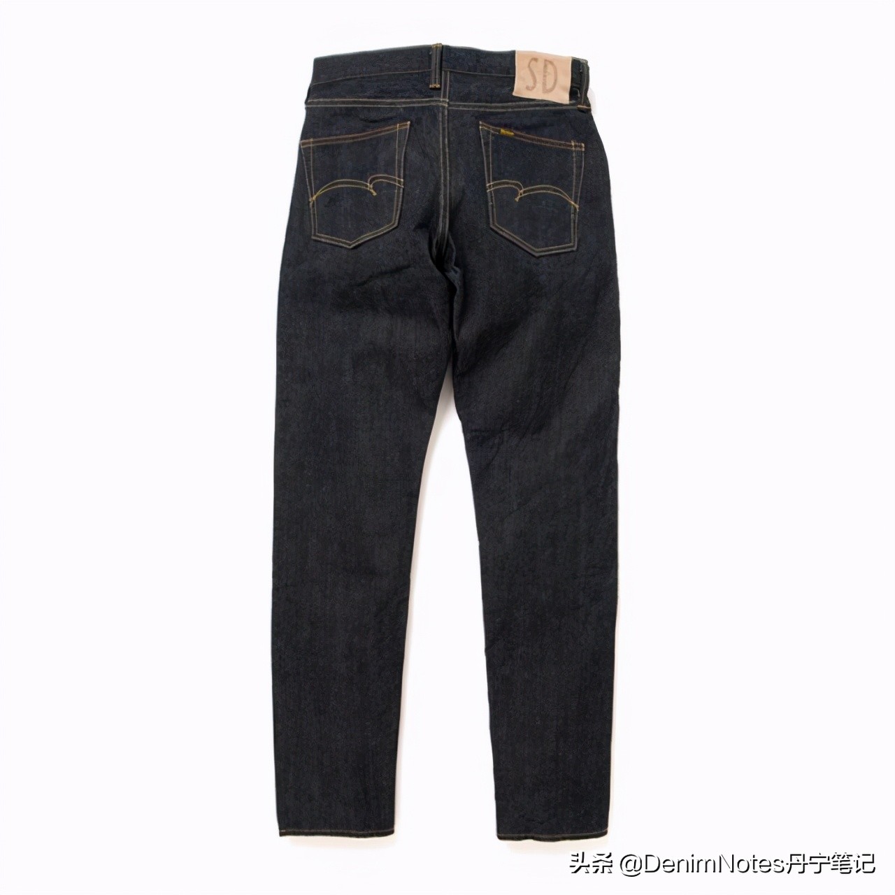 首个推出复刻牛仔的日本品牌StudioDArtisan，罕见左斜纹牛仔裤