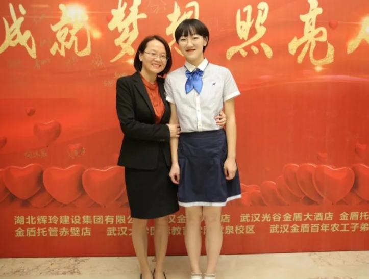 高考语文150分考满分的人,高考优秀卷面56.5分图文