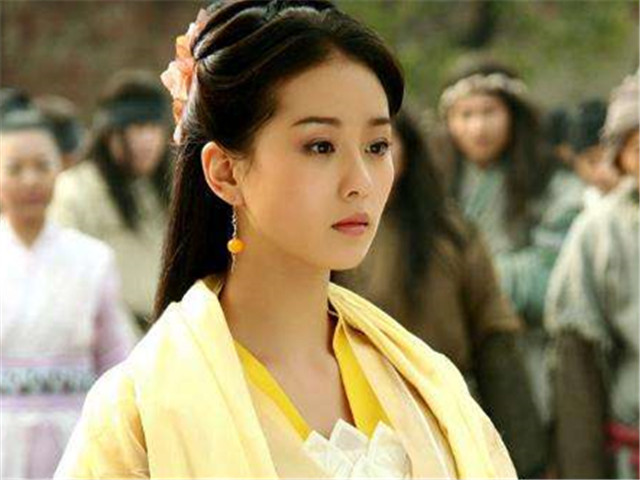 黄衫女一招打败周芷若,黄衫女武功多高一招打败周芷若