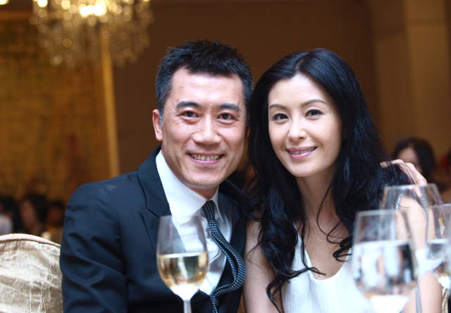 21岁嫁4婚丈夫，结婚13天成寡妇，被*养包**4年醒悟给正室斟茶求原谅