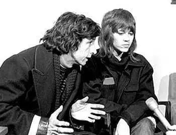 简方达灵魂伴侣,84岁简方达爱情观