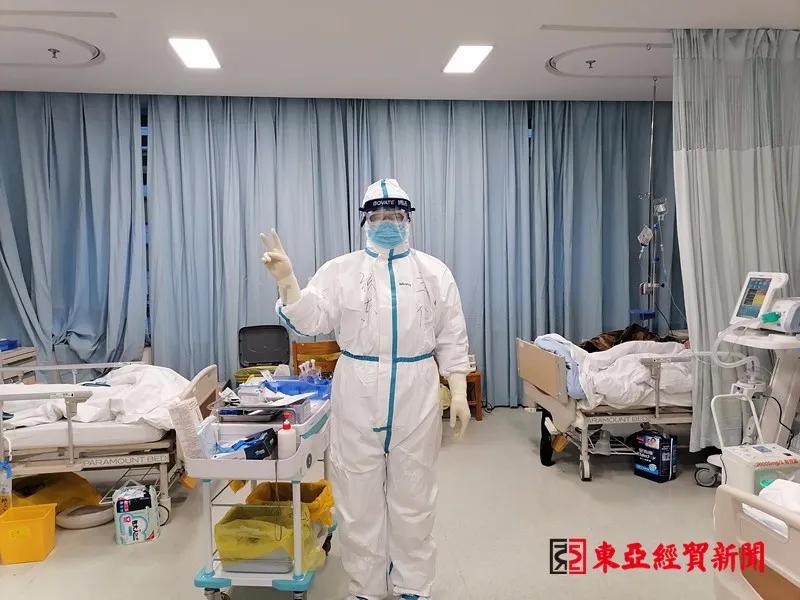 不寻常的驰战沙场“ICU老将”——记吉林大学第一医院ICU二组主任张东