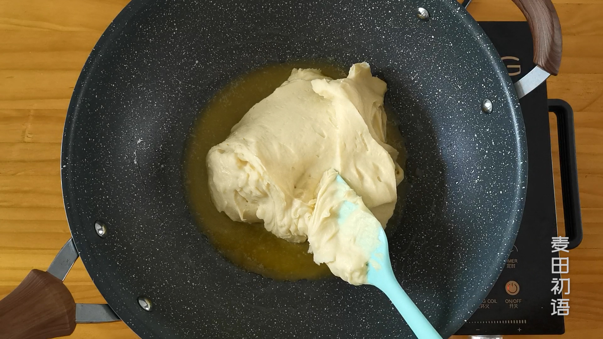 如何让绿豆糕吃起来清爽,绿豆糕最简单的家庭做法