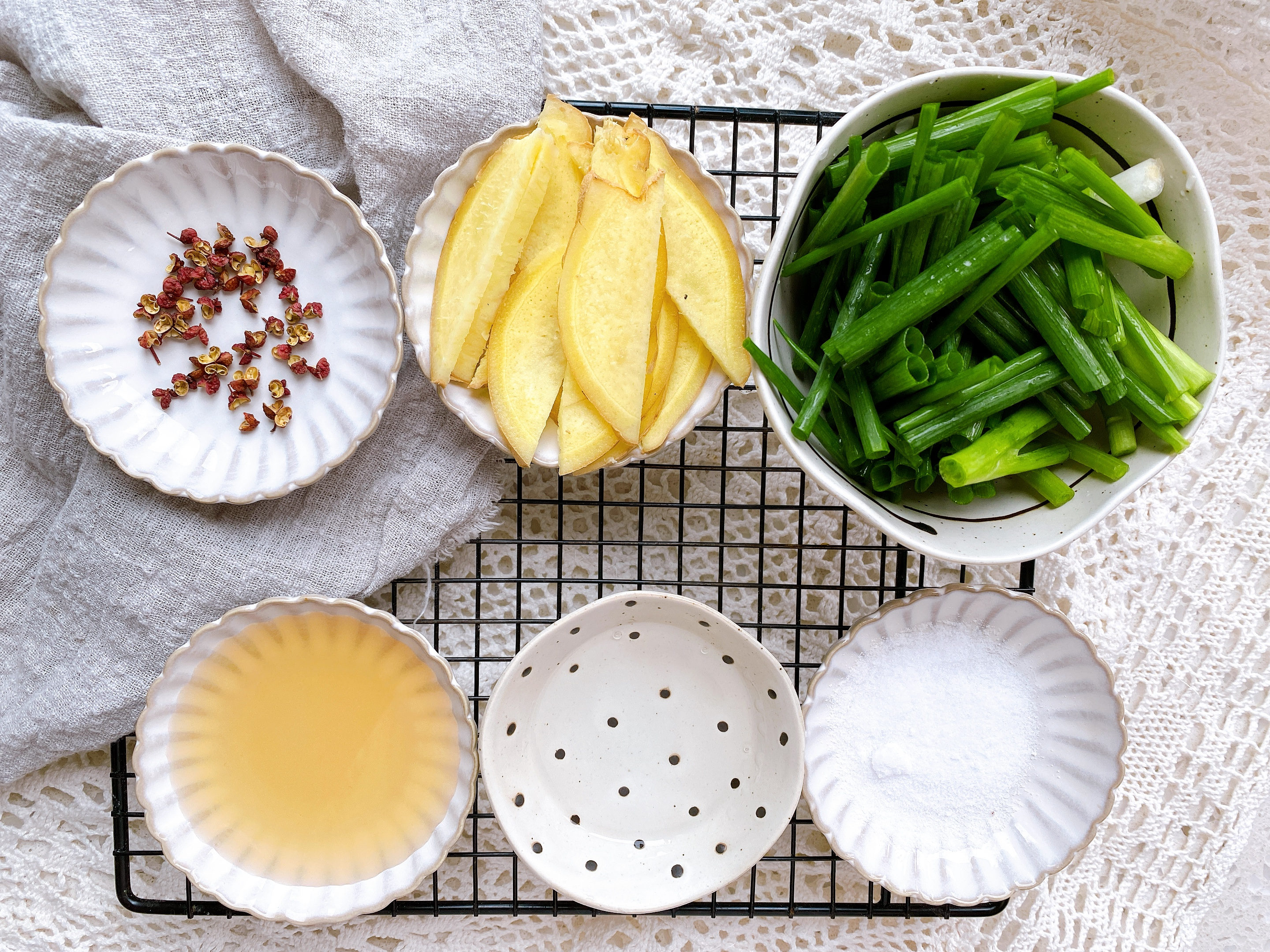 虾的正确吃法用煮吗,虾的正确吃法麻辣