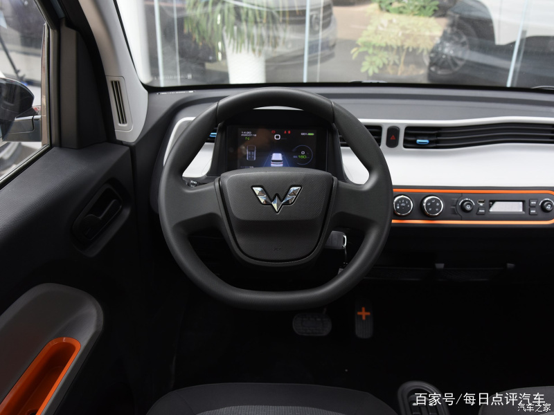 五菱汽车宏光miniev动力性,五菱宏光miniev动力显示为负数