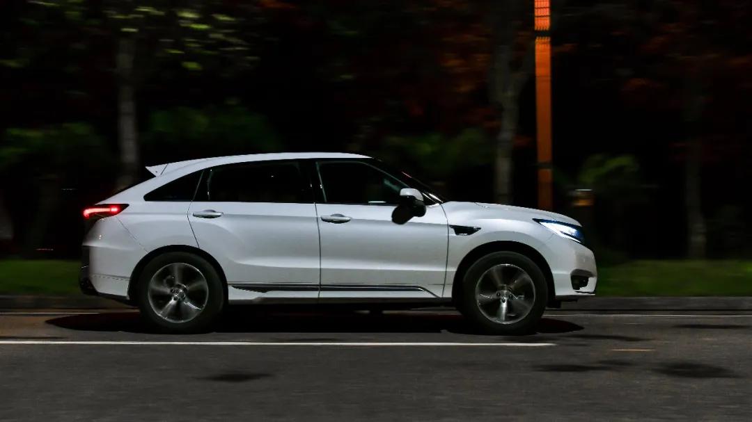 本田ur-v试驾1.5t,本田ur-v空间有多夸张