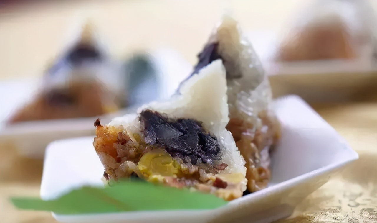 浙江高校龙舟比赛,浙大宁波理工学院赛龙舟