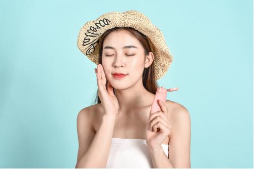 隔离霜就是防晒霜吗,隔离霜是保护皮肤还是伤害皮肤