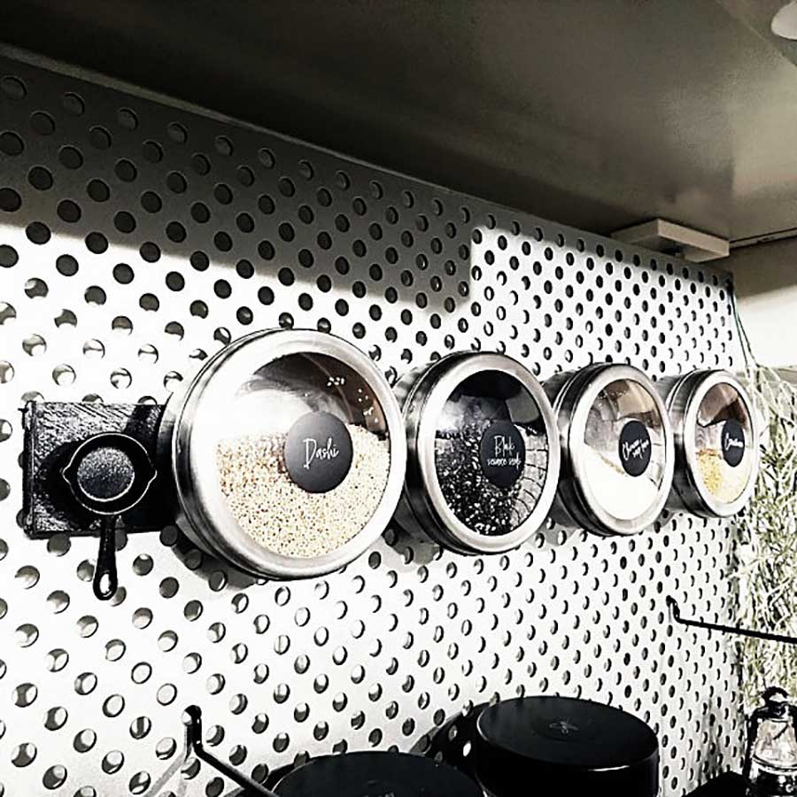 家居整理只会断舍离?日本主妇流行磁铁收纳术,高效盘活角落空间