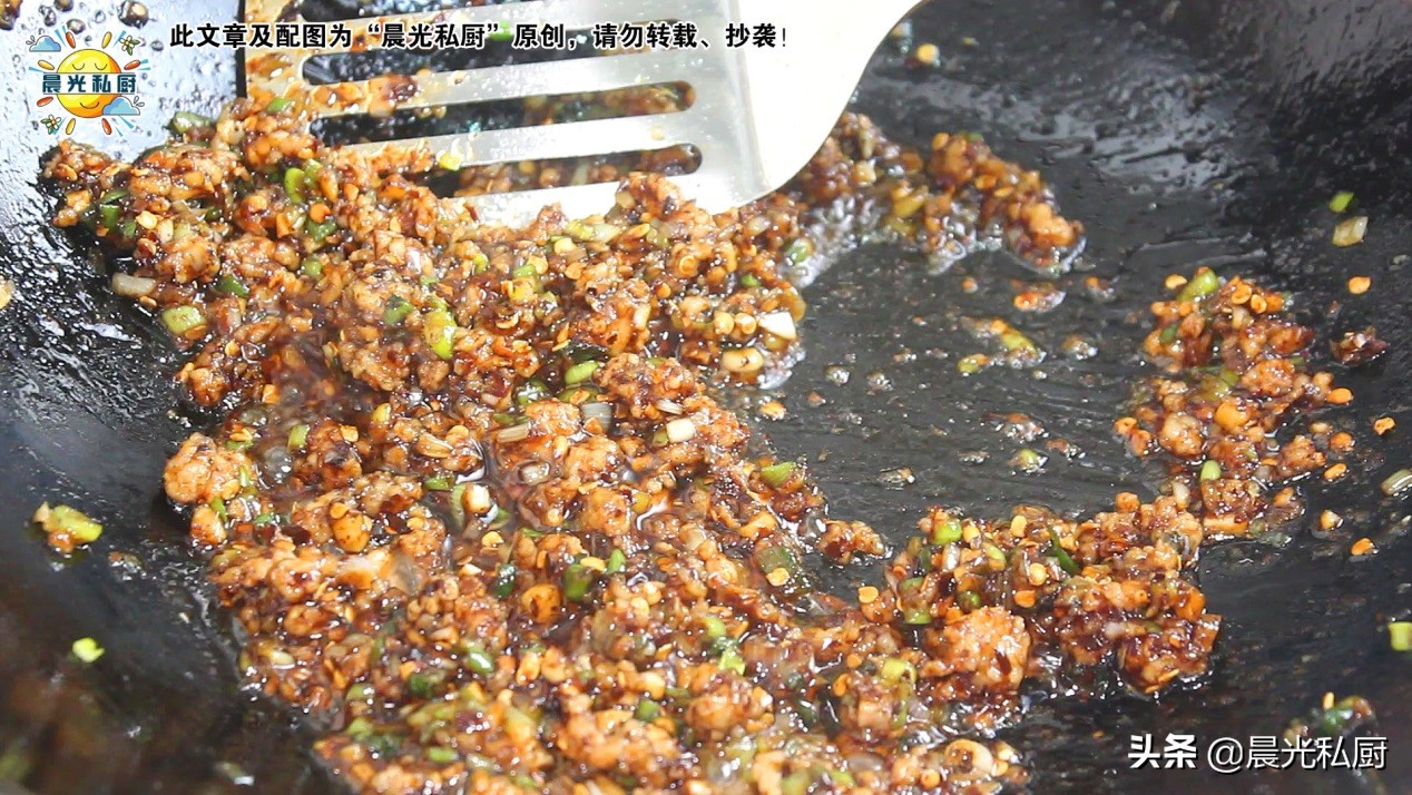 韩式嫩豆腐汤锅,韩式猪肉豆腐汤