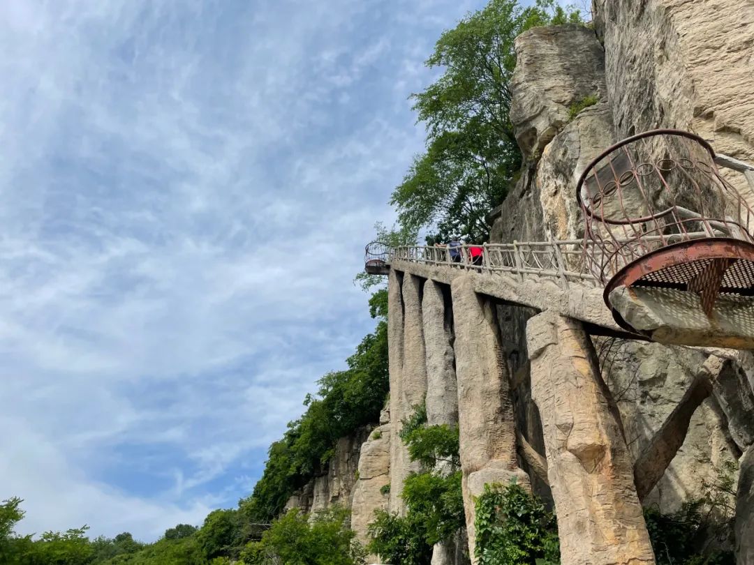 “神兽”归笼，九月临沂天上王城许你一个醉美秋天！