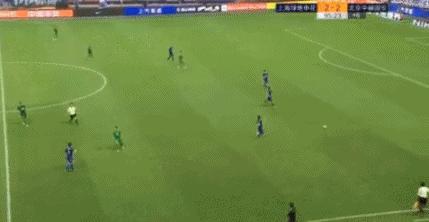 在恒大铁腕政策下，韦世豪的改变也算是大势所趋