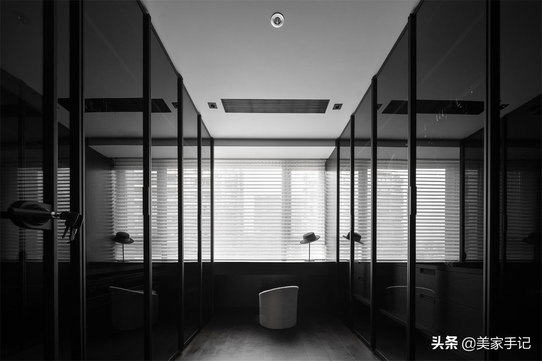 江苏发现一位40岁阿姨的家,那叫一个高级,拍给大伙瞅瞅,超有品