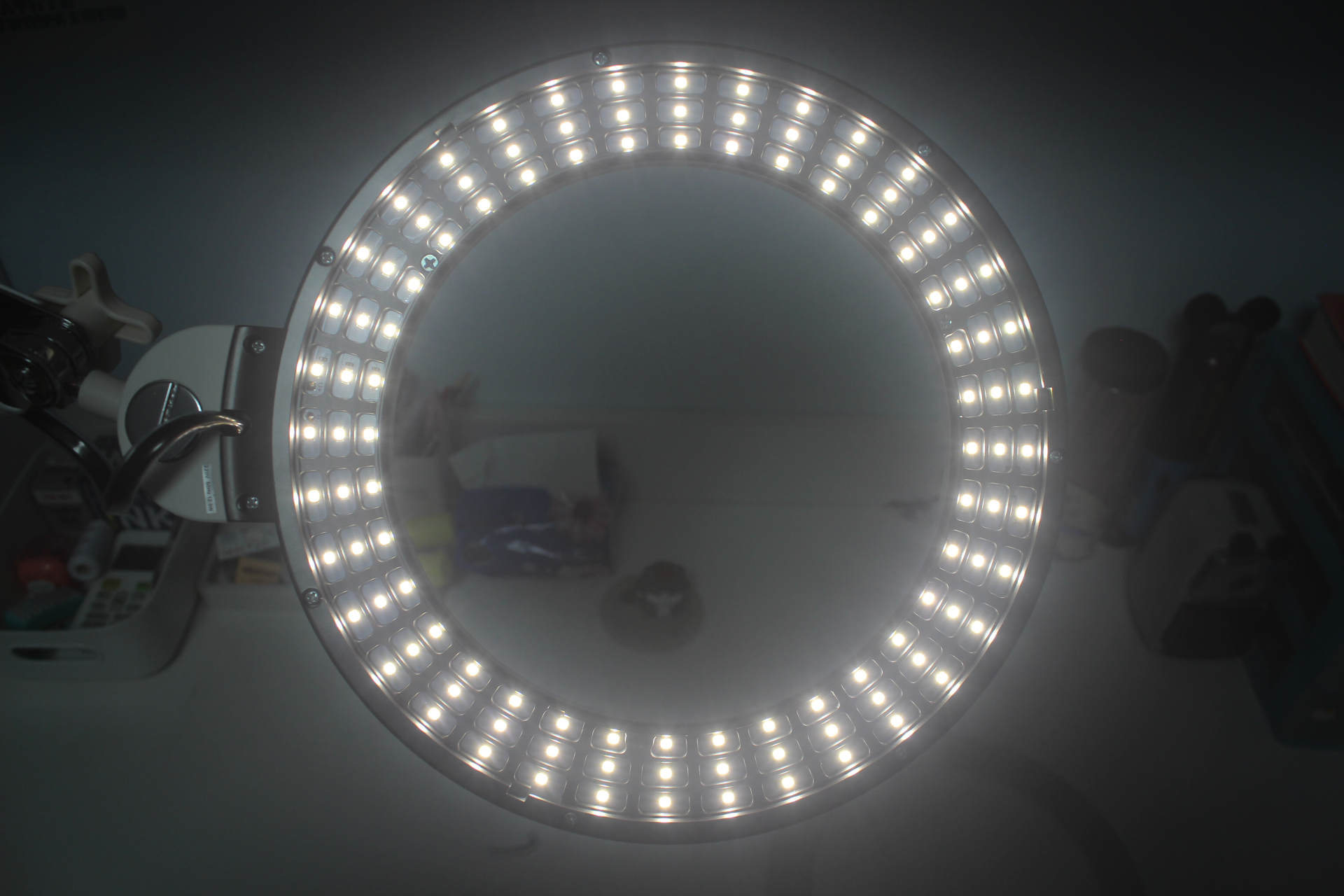 爱德华天使之光和非凡之光护眼灯,爱德华医生非凡之光护眼灯