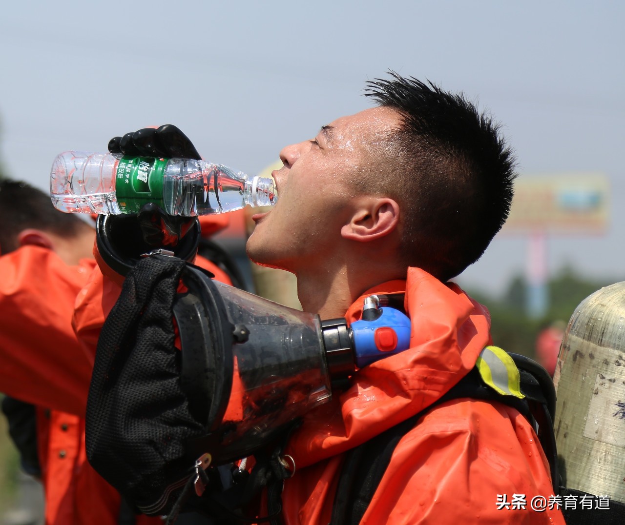 儿童中暑体温37.6的处理步骤,儿童中暑注意事项