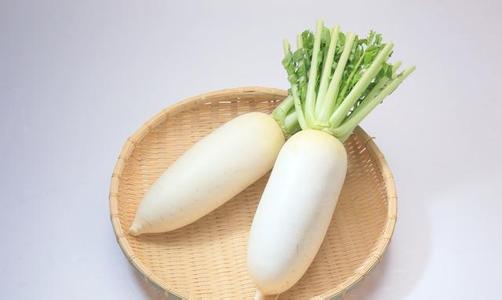 怎么泡白萝卜又酸又脆又耐放,怎样才能泡出脆爽酸辣的白萝卜