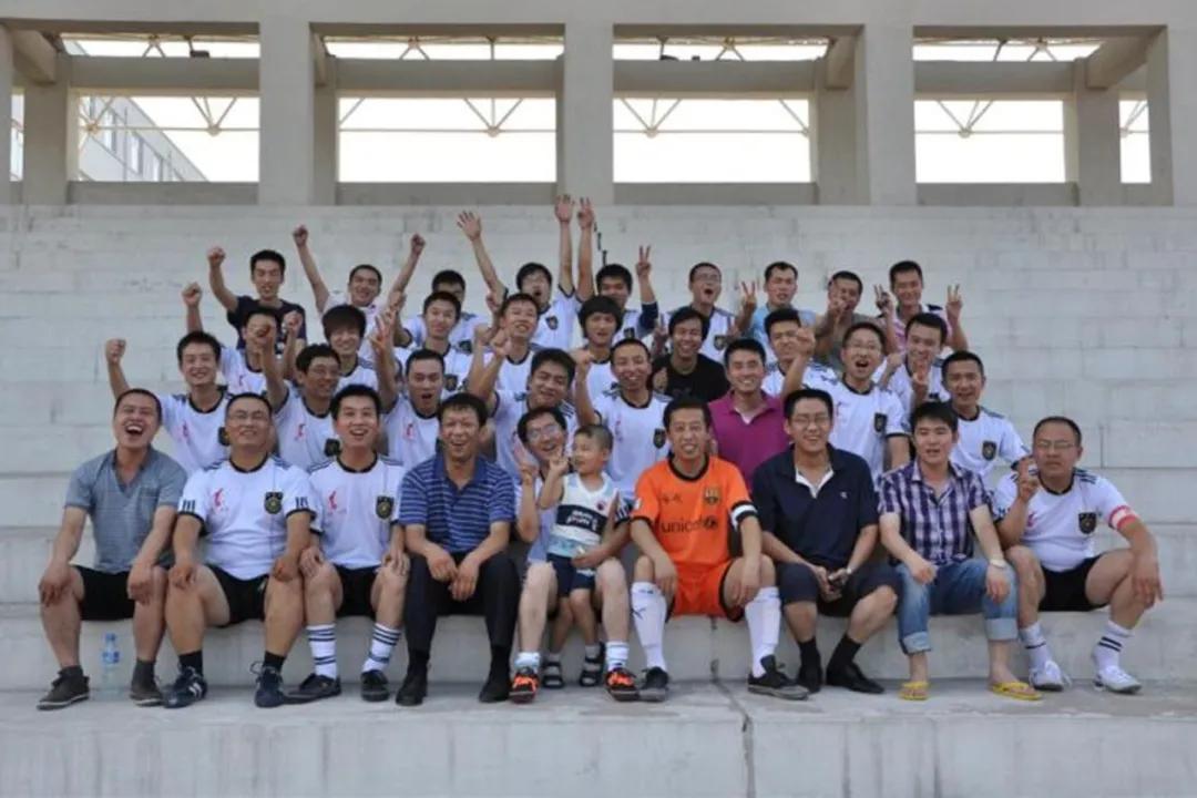 体育公园篮球梦,清徐老男孩篮球馆