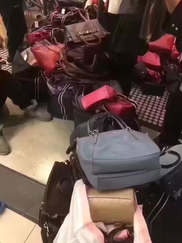 去奥特莱斯能买什么,在奥特莱斯买到残次品怎么办