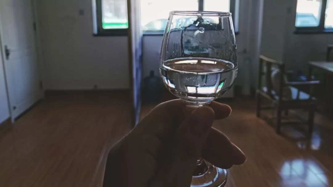 哪一年泸州老窖头曲值得收藏,泸州老窖6年窖头曲到底好不好喝