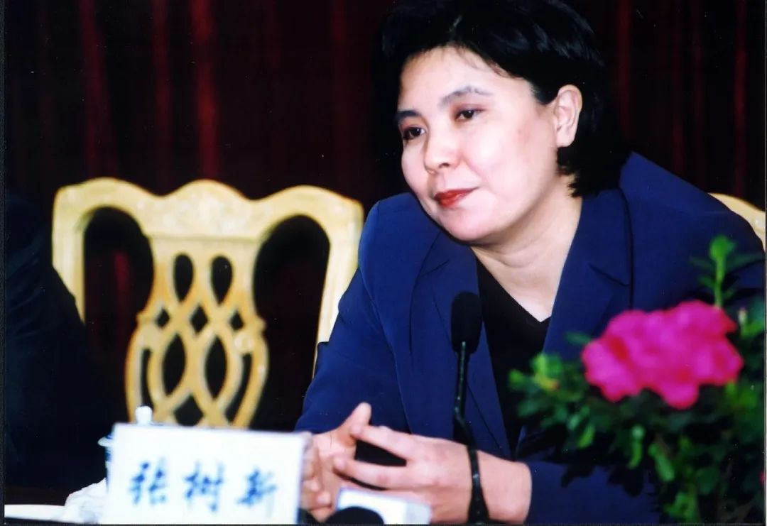 比阿里巴巴更先做的平台,比马云更早的互联网大佬