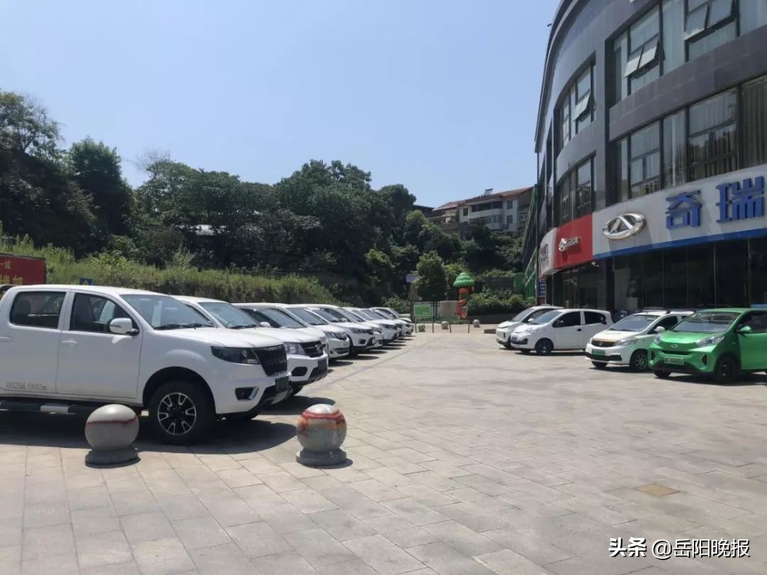 宀抽槼鏇濆厜鍏叡杞︿綅,涓氫富鍋滆溅寮曡捣鍏劋