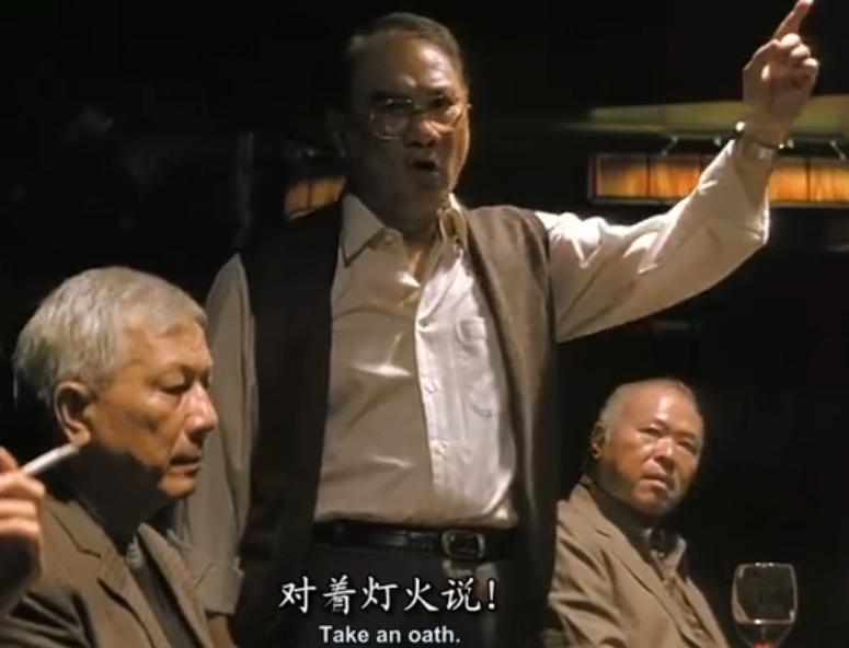 直男什么都可以凑合，但他的电脑必须发光