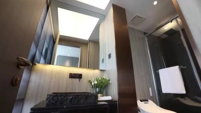 大师设计的湖景房,设计师设计两百平别墅