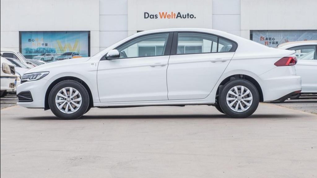 2020款新宝来手动时尚价格表,新宝来1.5自动时尚版落地价