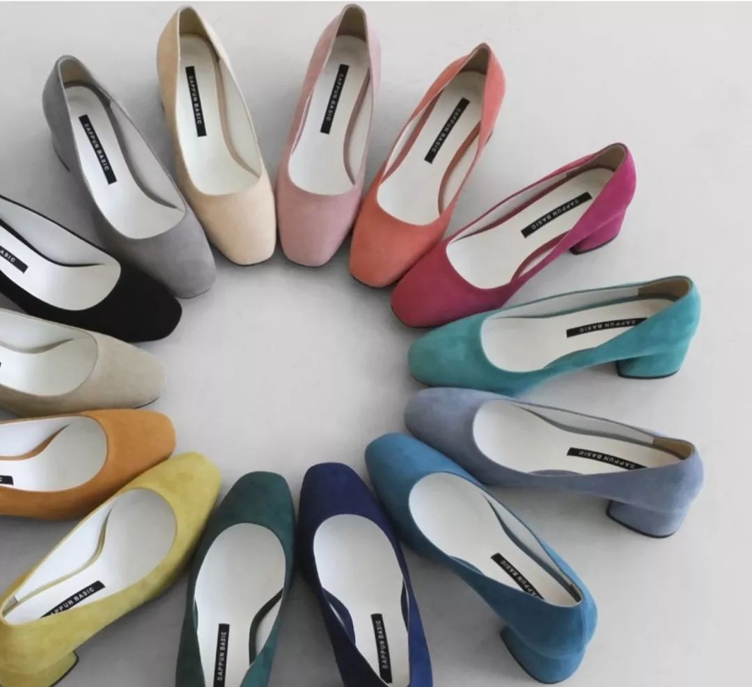 闊╁墽濂充富绌挎惌鍝佺墝,闊╁墽濂宠绌挎惌鍝佺墝