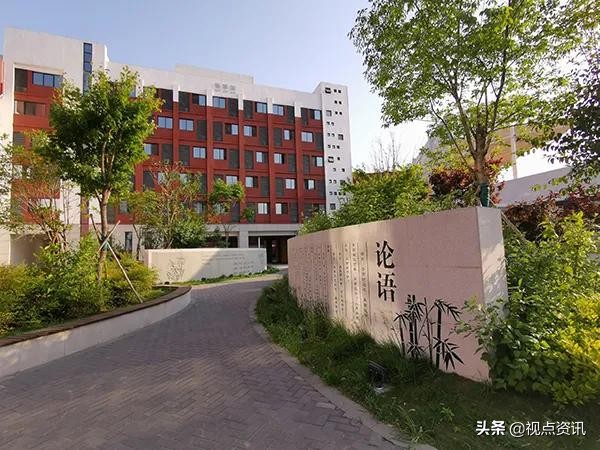 《名校风采》郑州市五十四中学：弦歌不辍五十载，上下求索奏华章