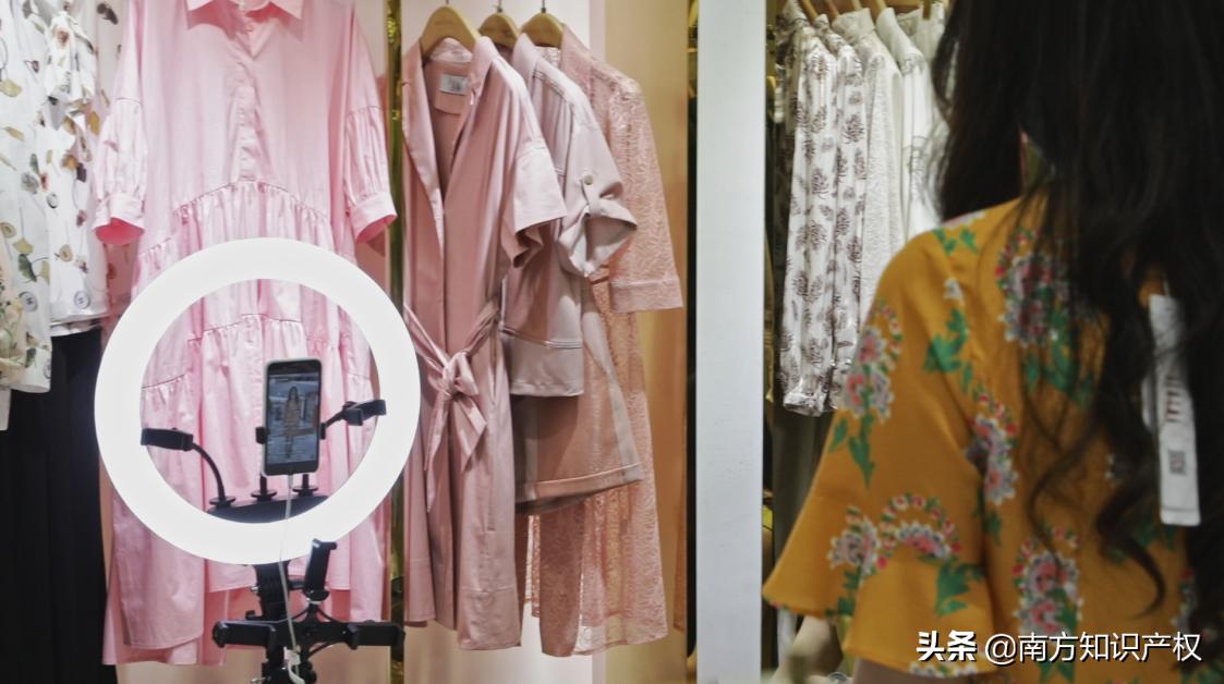 白马服装市场直播秒杀,白马服装市场做直播