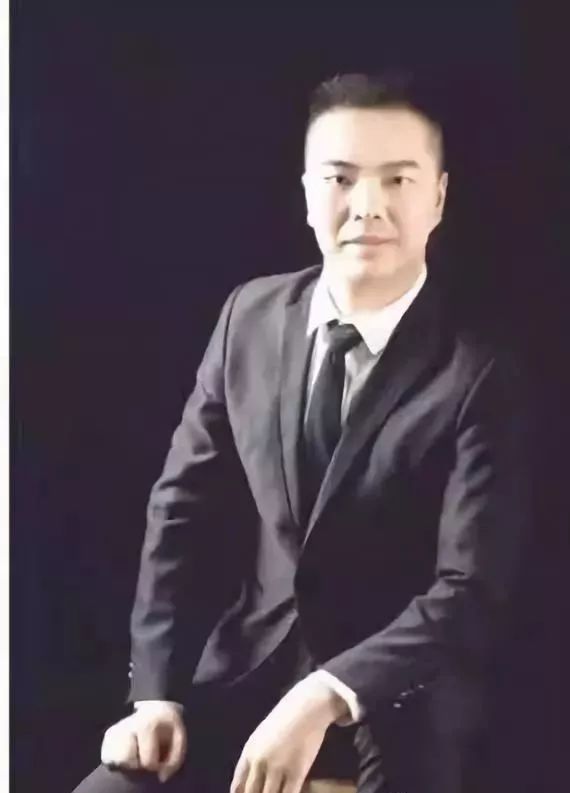 镇巴小伙,镇巴成功企业家