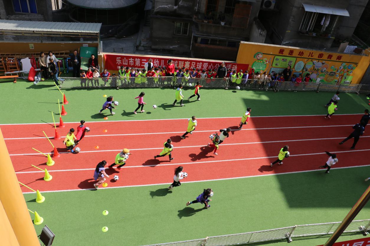 如何推广县城足球,幼儿园开展足球运动政策