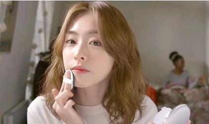 冬季不卡粉不脱妆的正确化妆顺序,正确护肤化妆步骤不脱妆不卡粉