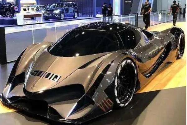 迪拜王子价值5亿的顶尖跑车，轻易不外借，却曾借过给一个中国人