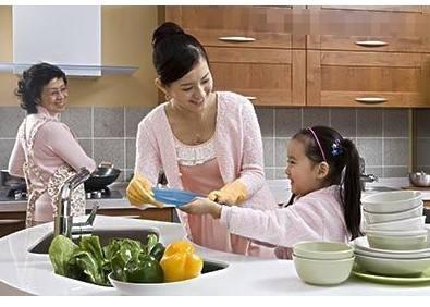 初三男孩叛逆期沉迷手机,初三男孩叛逆打人