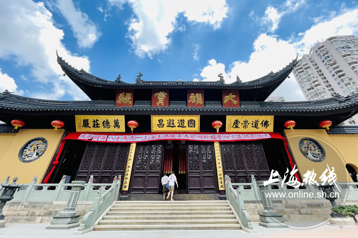 感受闹市中一处静谧之美,感受寺庙那份静谧和肃穆