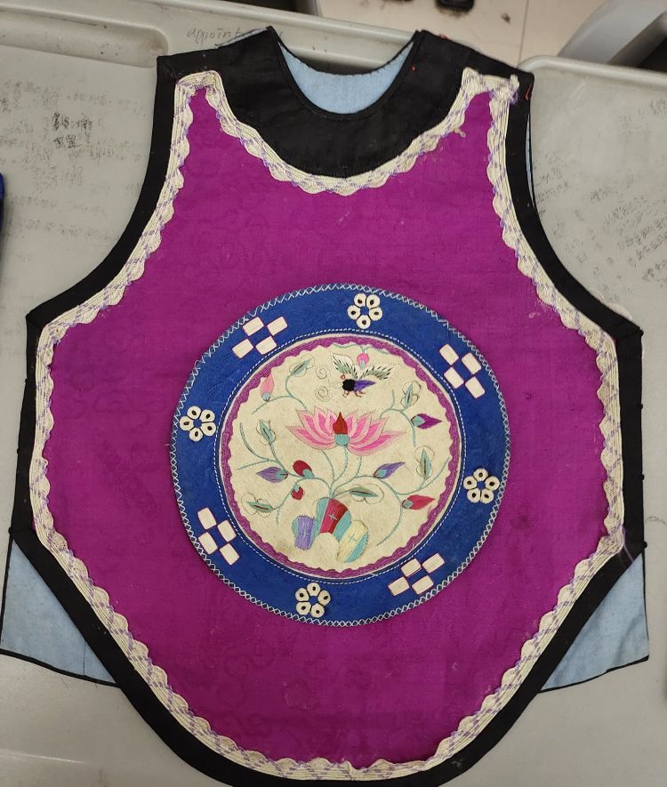 少数民族服装与服饰传承,儿童传统服饰