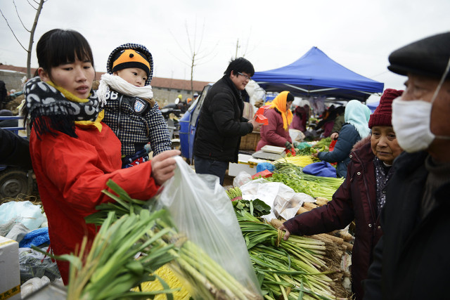 农村集市没生意,现在农村大集什么卖得火爆