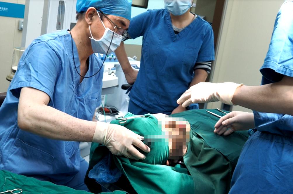 整形医生会给自己设计整形方案吗,整形医生也会整形吗