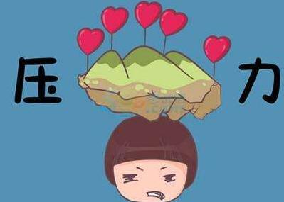 女人嘴周围长斑是什么原因,50岁女人长斑什么原因